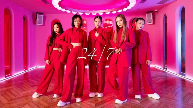 24/7 (MV)のサムネイル
