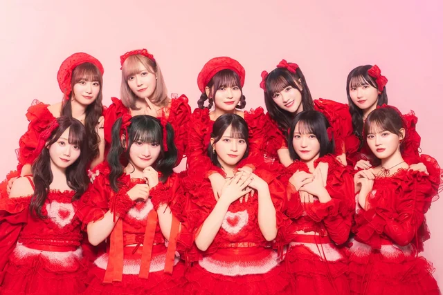 ＝LOVE「とくべチュ、して / 恋人以上、好き未満」インタビュー｜初の両A面シングルは甘々な“ラブ”が満載のサムネイル
