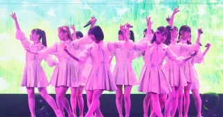 =LOVE全国ツアーが野口衣織の地元・茨城で開幕！1stアルバムの新曲を惜しみなく披露（ライブレポート / 写真52枚）のサムネイル